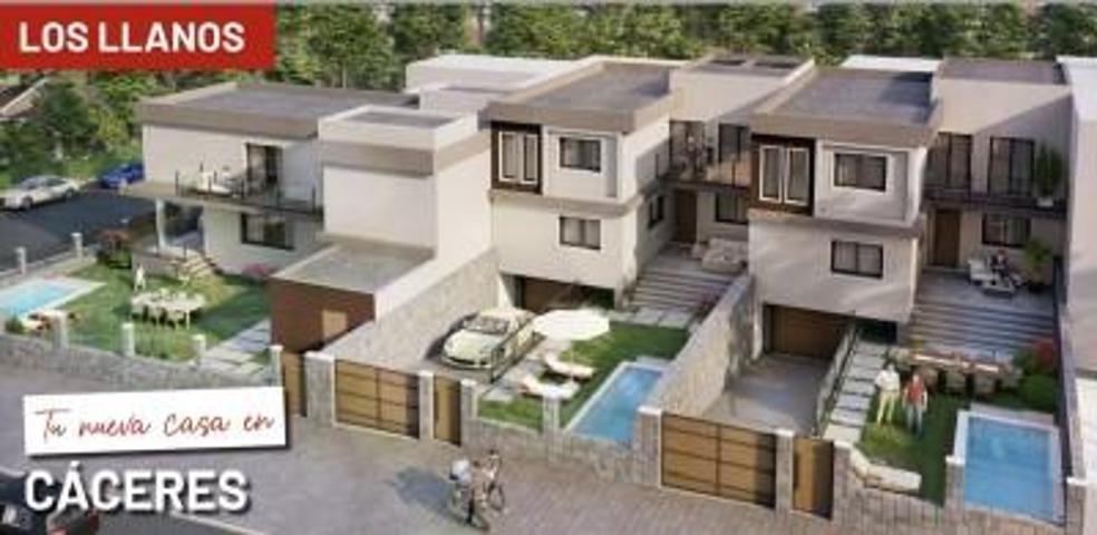 Casa en venta en Cáceres, Caceres photo 0