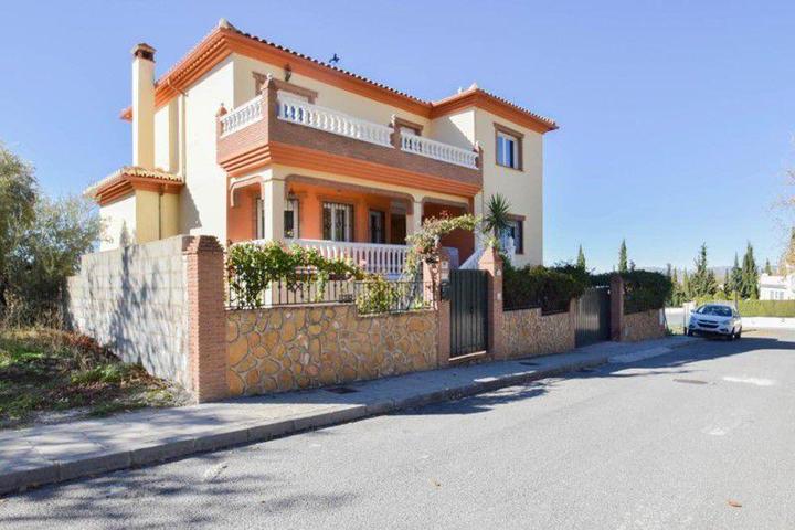 Chalet en venta en Nívar, Nivar photo 0