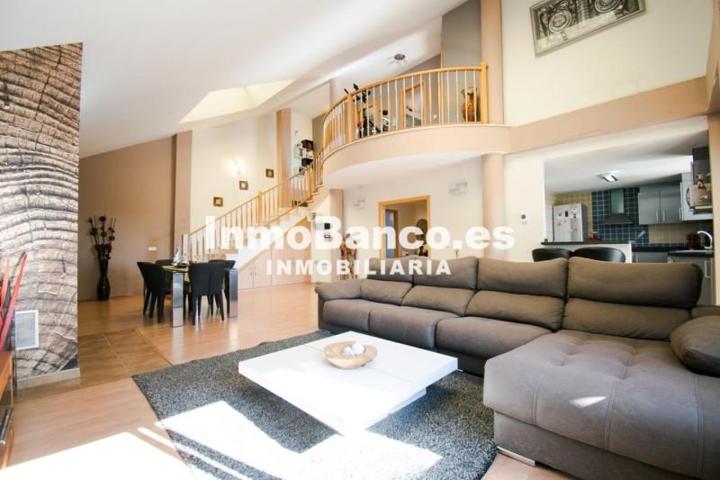 Chalet en venta en Torrent, CALICANTO photo 0