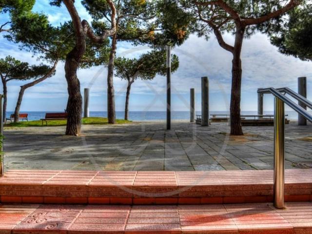 Apartamento en venta en Castell-Platja d'Aro photo 0