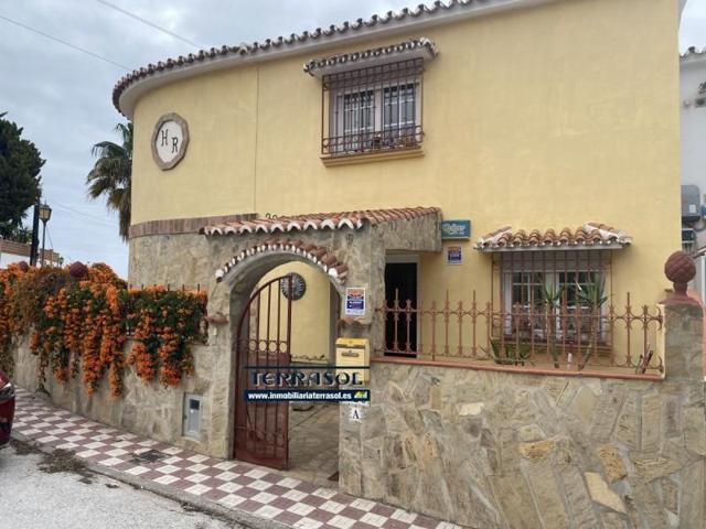 Casa en venta en Vélez-Málaga, Caleta de Velez - Trayamar photo 0