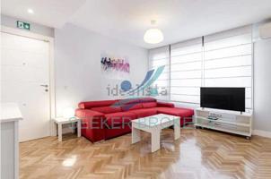 Piso en venta en Madrid, Aravaca - Valdezarza photo 0