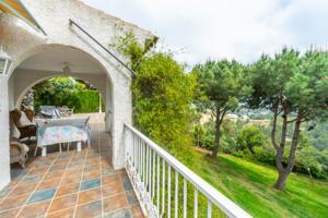 Chalet en venta en Borriol, Urbanizacion La Coma photo 0