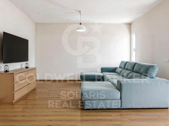 Apartamento en venta en Denia photo 0