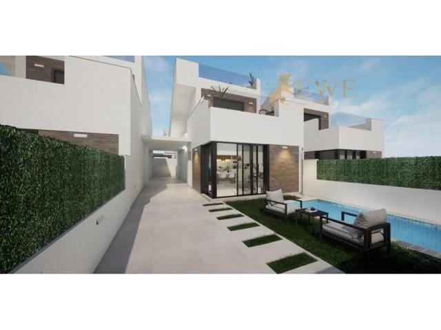 Casa en venta en Los Alcázares photo 0