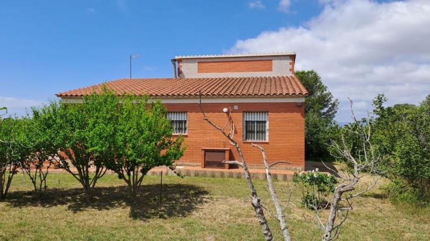Chalet en venta en Riudoms, Riudoms photo 0