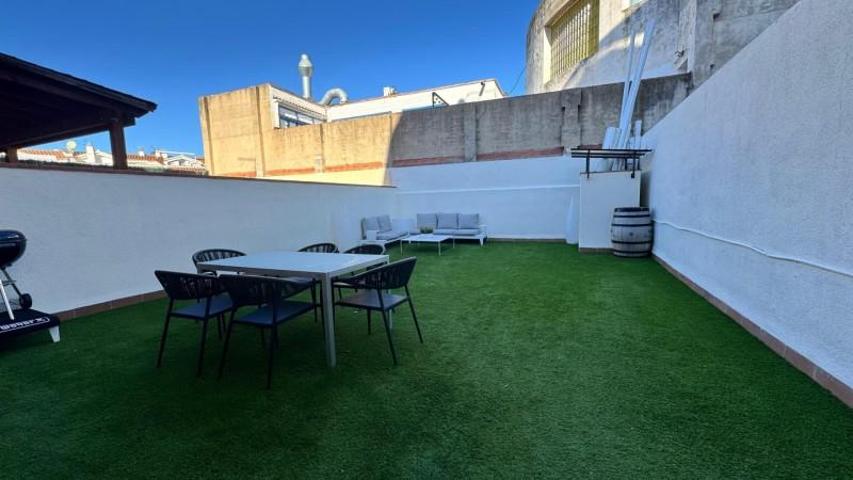 Apartamento en venta en Castell-Platja d'Aro, PASSEIG MARITM photo 0