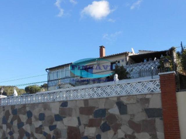 Casa en venta en Bigues i Riells, Urbanizacion photo 0