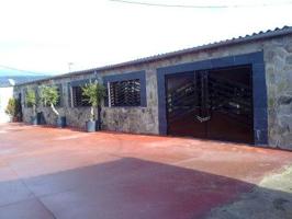 Local comercial en venta en Villaralbo, Villaralbo photo 0
