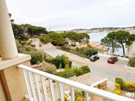 Piso en venta en Sant Feliu de Guíxols, Sant Feliu de Guíxols photo 0