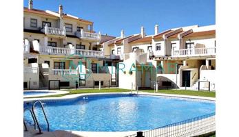 Adosada en venta en Lepe, La Antilla photo 0