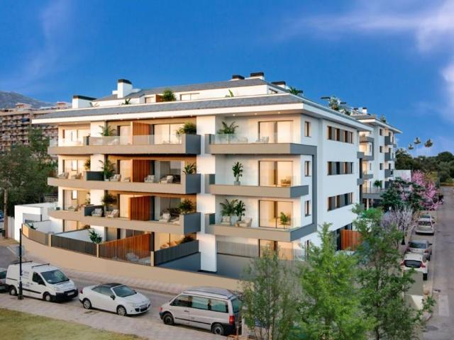 Apartamento en venta en Fuengirola, Los Pacos photo 0