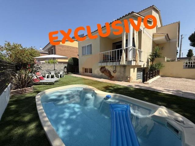 Casa en venta en Banyeres del Penedès, Banyeres Del Penedes photo 0