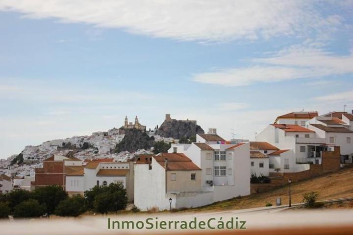 Casas de pueblo en venta en Olvera, Olvera photo 0