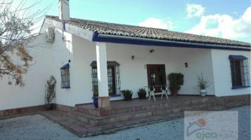 Chalet en venta en Archidona, Archidona photo 0
