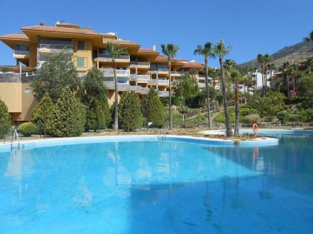 Apartamento en venta en Benalmádena, Centro photo 0