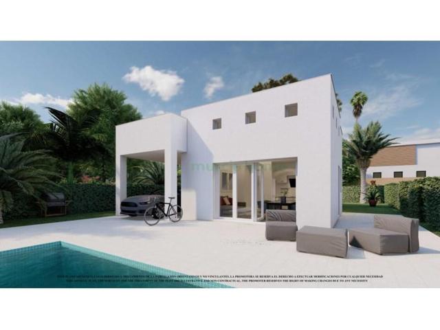 Chalet en venta en Los Alcázares photo 0