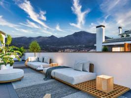 Apartamento en venta en Fuengirola, Los Pacos photo 0