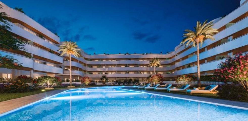 Piso en venta en Torrox, Costa photo 0