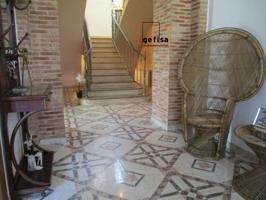 Chalet en venta en Valdepeñas, Nuevo Valdepenas photo 0