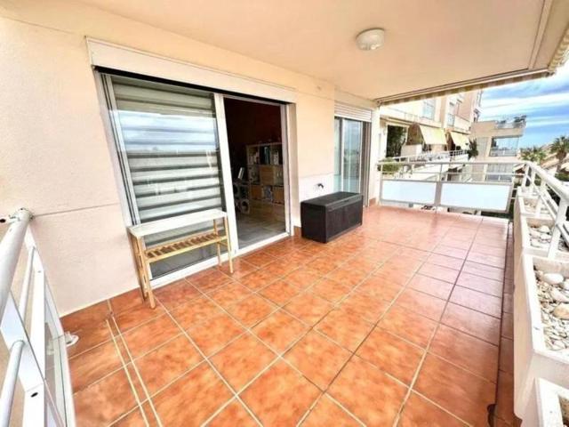 Apartamento en venta en Benalmádena, Arroyo De La Miel photo 0