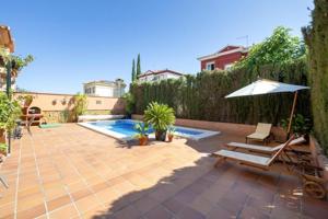 Casa en venta en Cúllar Vega, EL VENTORILLO photo 0