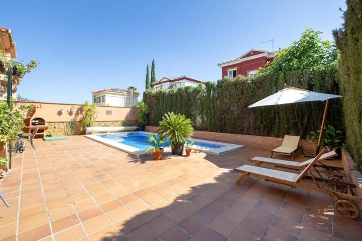 Casa en venta en Cúllar Vega, EL VENTORILLO photo 0