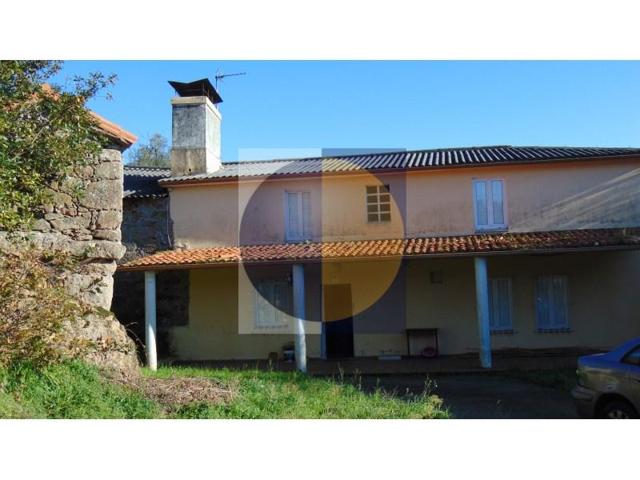 Casa con terreno en venta en Culleredo photo 0