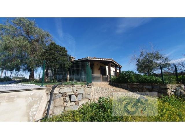 Chalet en venta en Pozoblanco photo 0