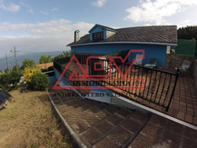 Casa en venta en Valdoviño, Pantin photo 0