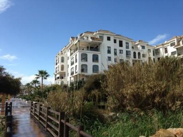 Apartamento en venta en Manilva, Manilva photo 0