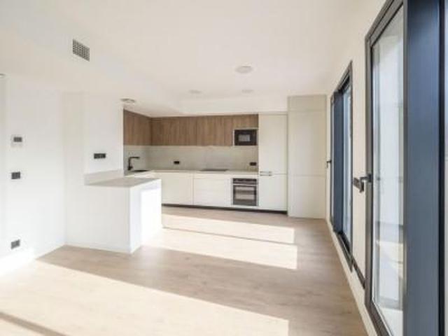 Piso en venta en L'Hospitalet de Llobregat, L'Hospitalet De Llobregat photo 0