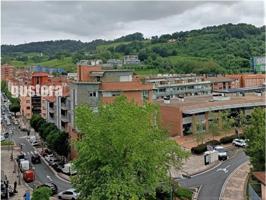 Piso en venta en Hernani photo 0