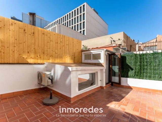 Piso en venta en Barcelona, Sant Antoni photo 0