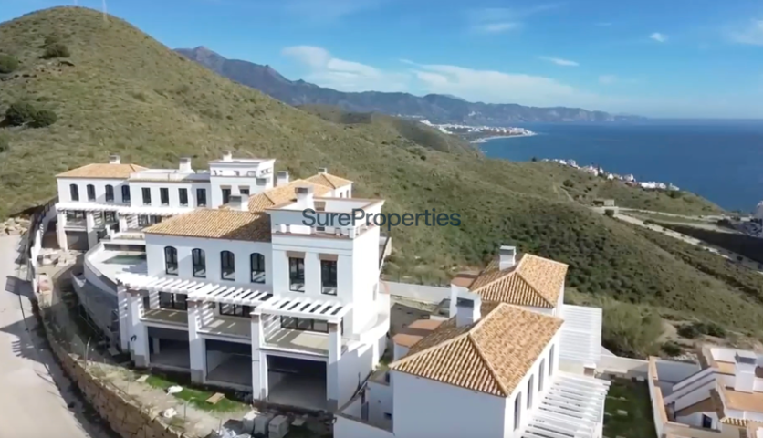 Piso en venta en Torrox, Torrox photo 0