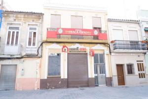 Adosada en venta en Valencia, El Cabanyal-El Canyamelar photo 0