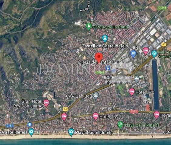 Local comercial en venta en Castelldefels, Castelldefels photo 0