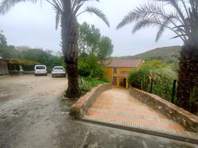 Chalet en venta en Morón de la Frontera photo 0