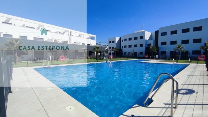 Piso en venta en Estepona, Arroyo Enmedio - Valle Romano photo 0