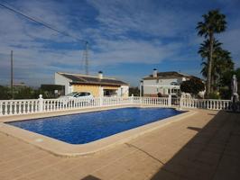 Chalet en venta en Catral, Catral photo 0