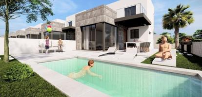 Chalet en venta en Torrevieja, Los Altos photo 0