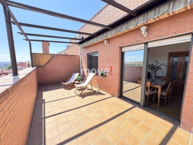 Aticos en venta en Madrid, Villaverde - Los Angeles photo 0