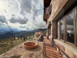 Casa en venta en Castellar de n'Hug photo 0