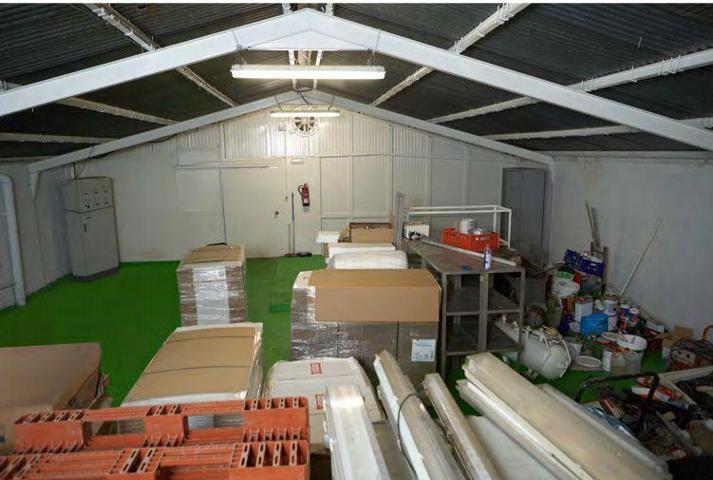 Nave industrial en venta en Sevilla, Polig.Industriales - La Red photo 0