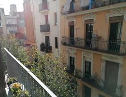 Apartamento en venta en Barcelona photo 0