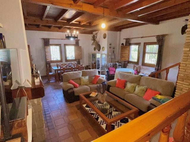 Chalet en venta en Torre del Campo, Torre Del Campo photo 0