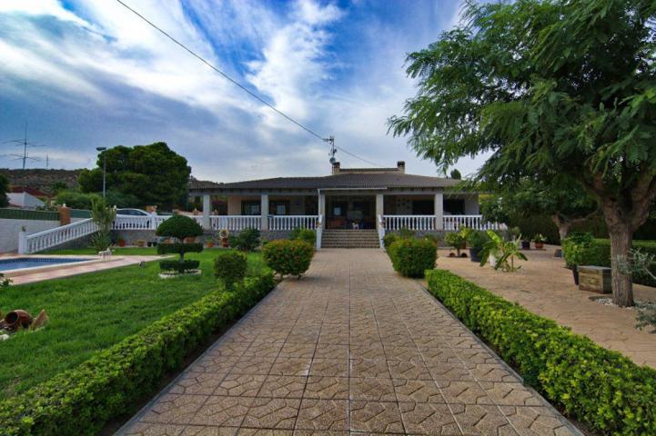 Chalet en venta en Mutxamel, Rio Park photo 0