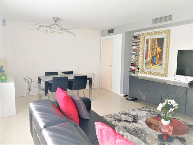 Piso en venta en Girona, Eixample photo 0