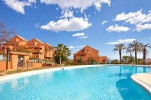 Apartamento en venta en Marbella, Marbella Este photo 0