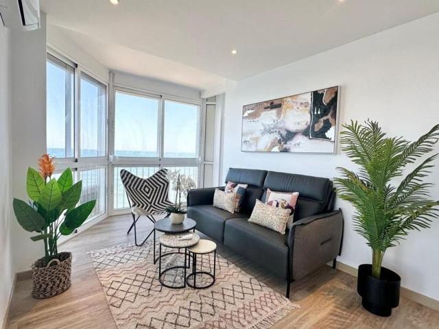 Apartamento en venta en Marbella, Los Granados photo 0